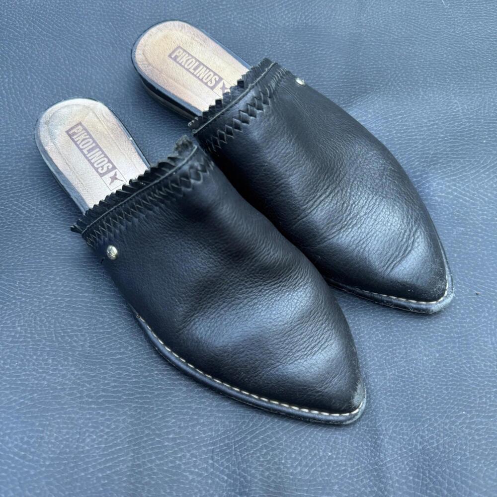 Pikolinos Black Pointed Leather Mules Size 38‎